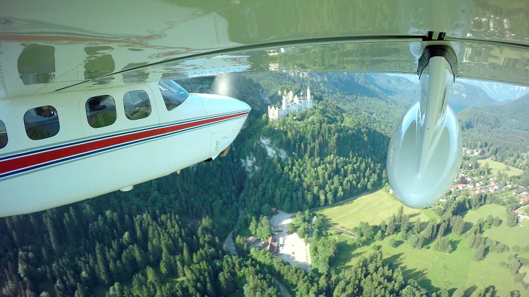 Zugspitze Rundflug mit Schloss Neuschwanstein